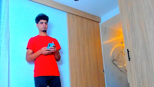 TheBatMansion Live XXX Chat