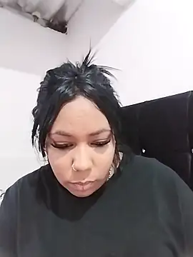 emma_purple_n Live XXX chat