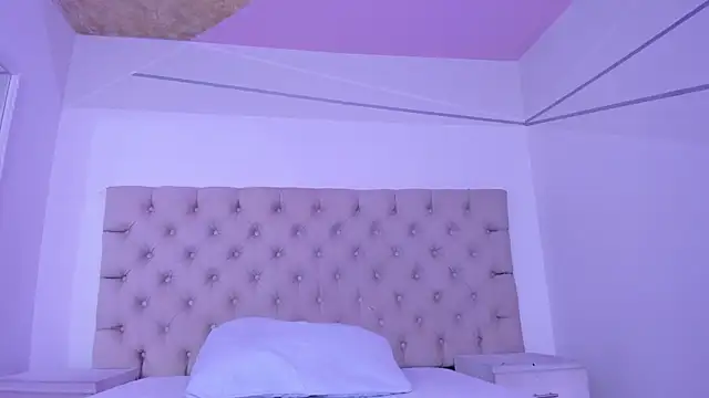 XXX chat uživo modela KarelyMitchel