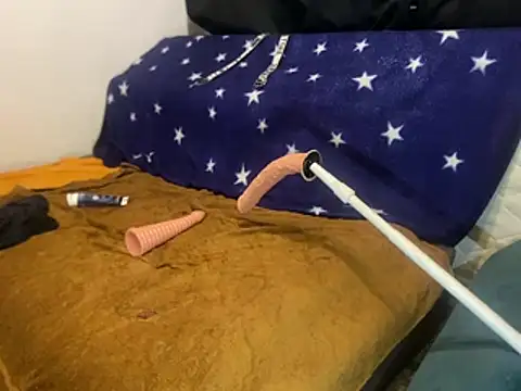 sillent105 Live XXX-Chat