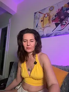 Witch_in_Velvet Chat XXX in diretta