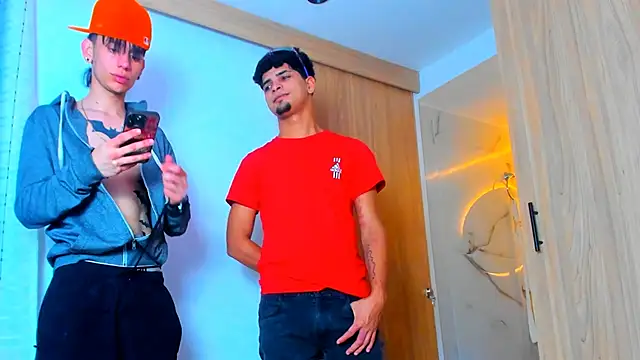 TheBatMansion's Live XXX Chat