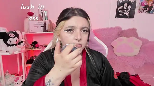 Sachi_Meow's Live XXX Chat