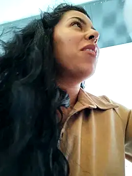 Luianna's Live XXX Chat