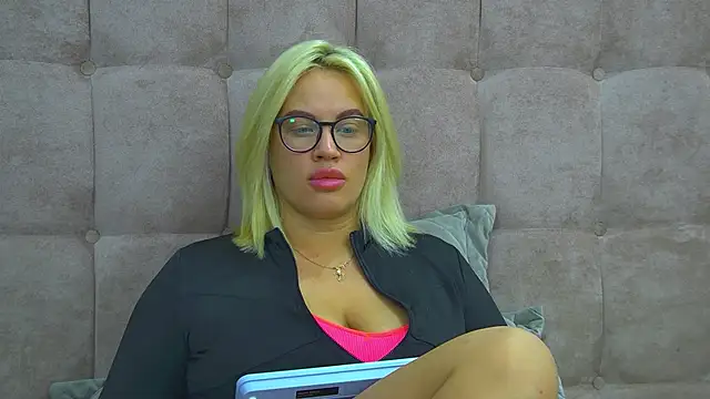 Онлайн чат XXX MariaNeumann