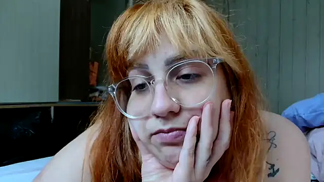 officerfoxXD's Live XXX Chat