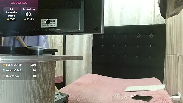 Czat XXX na żywo – Camil4_milf_1