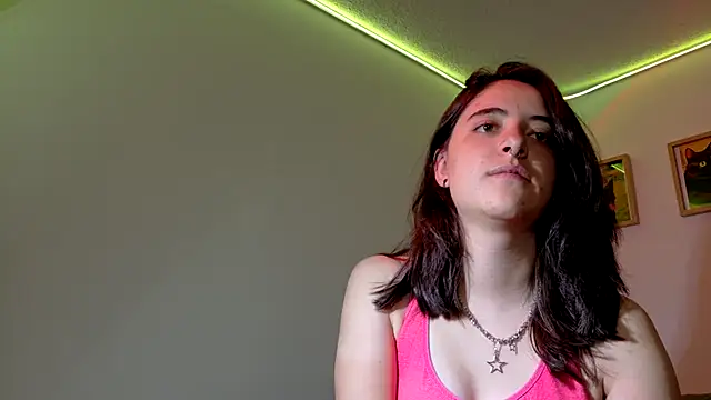 multiorgasmic_69 Adlı Modelin Canlı XXX Sohbeti