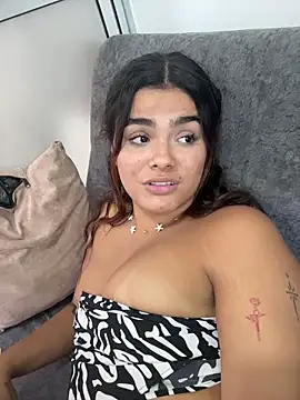 Kaily_Sweet16 live XXX chat