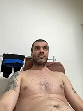 Živý XXX chat DOMINATOR_SIR-MASTER