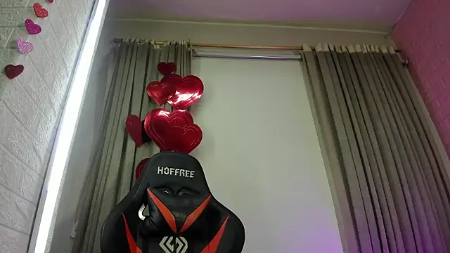 Онлайн чат XXX alanna_Love02