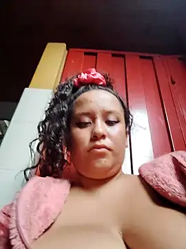 Chat XXX en directo de You-sexy-starr