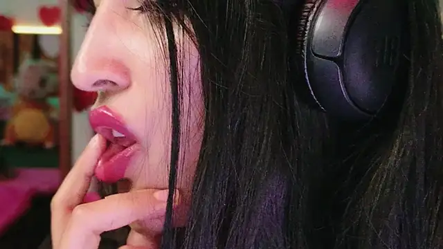 Chat XXX ao vivo de AzaharJaan