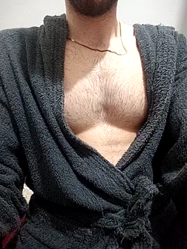 BALKHANFLAVOURT: διαδικτυακό σόου στην κάμερα