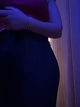 Yaraa8 live XXX chat