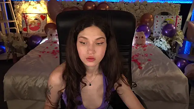 BabyFlowerr's Live XXX Chat