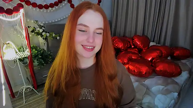 AirySilhouette élő XXX-chatje