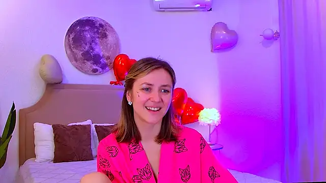 EmeraldGlow élő XXX-chatje