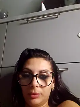 Вебкам-шоу HiddendesireXO01