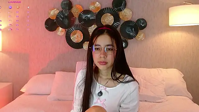 laraa_jeean Chat XXX live