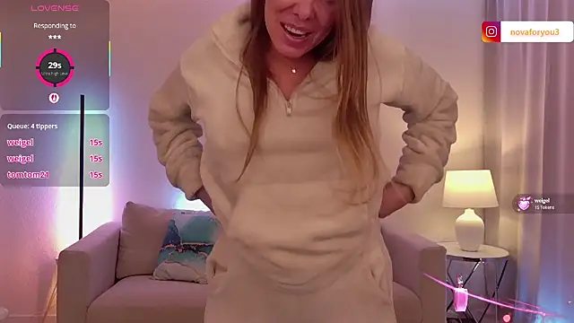 Nova-Lee Live XXX-Chat