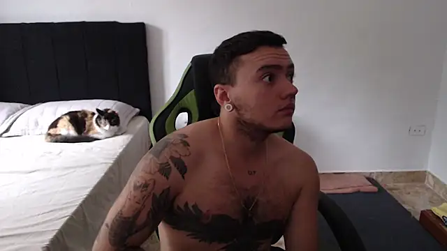 male_pussy's Live XXX Chat