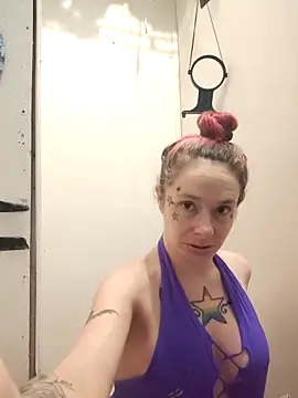 vvictoria_xxx Adlı Modelin Canlı XXX Sohbeti