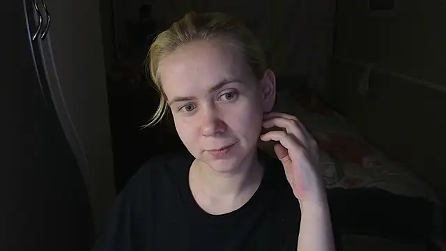 Riley_Roo's Live XXX Chat