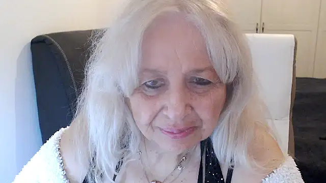 SusiLifeXXX's Live XXX Chat