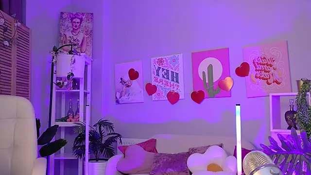 Megan_Rodgers: онлайн-секс-чат