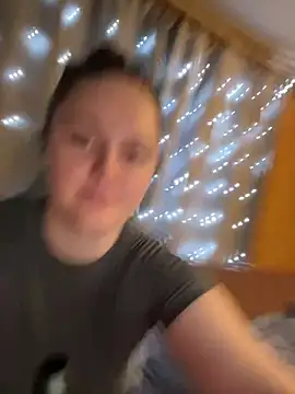 Kitten_Sasha Obrolan Langsung XXX