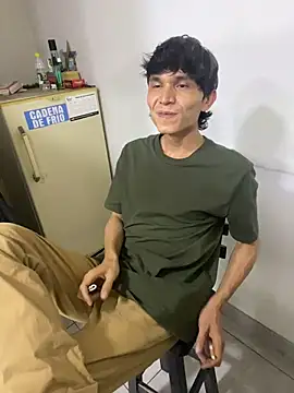 MonoHotXXX – Live XXX-chat