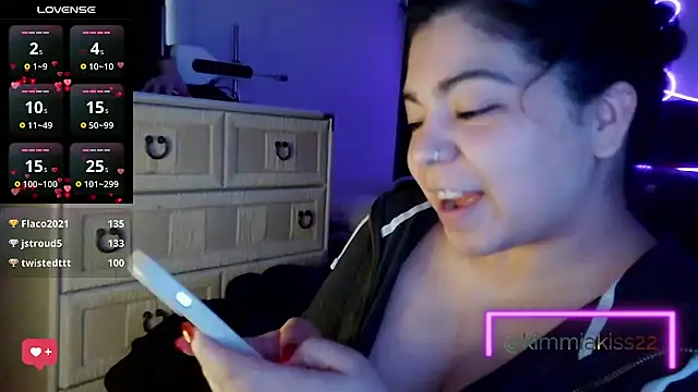 kimmiakiss22n Live XXX chat