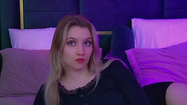 دردشة StacyEvances الجنسية المباشرة