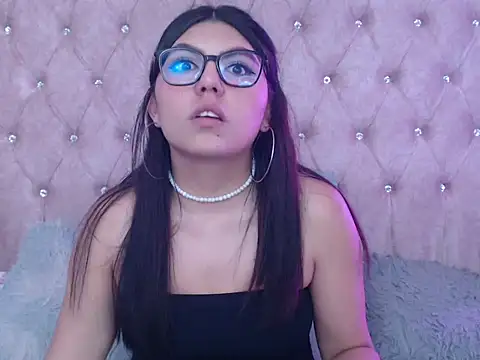 Chat +18 de Jessica_Carter_01 ao vivo