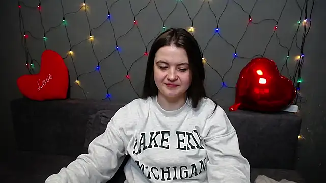 MavkaCute: онлайн-секс-чат