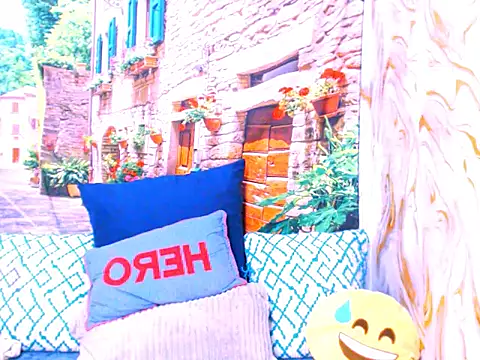 spicybarbie: διαδικτυακό σόου στην κάμερα