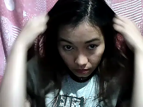 CreamyPussy30 现场XXX聊天