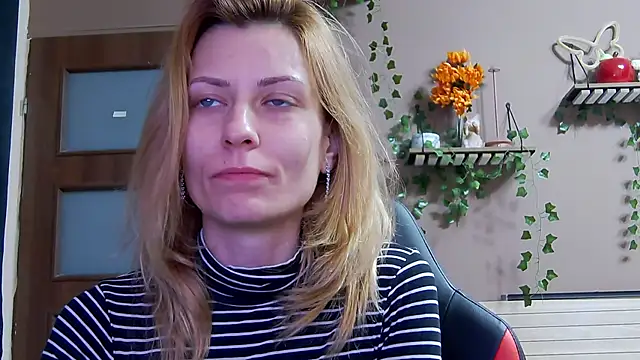 karo123421 Live XXX Chat