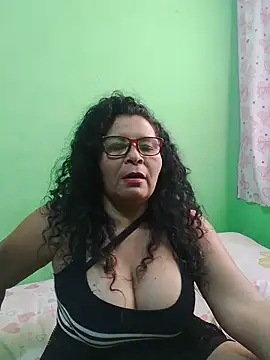 Chatroom XXX en direct de Amarantha25