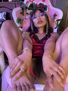 Chat XXX en directo de Jade_Zephyra