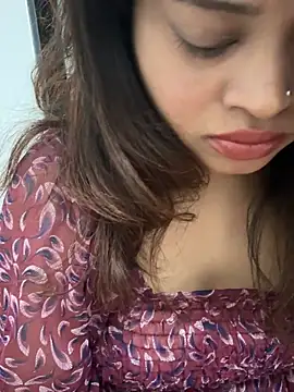 Webkamerová show riya_sharma11