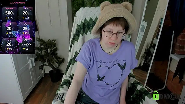 Melissa_Wells: онлайн-секс-чат