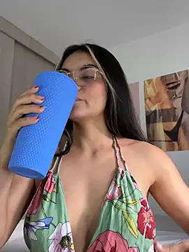 แชท XXX สดของ Cat2525