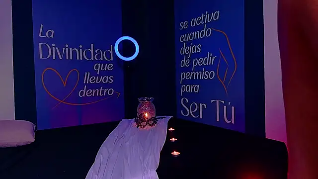 Czat XXX na żywo – We_DM