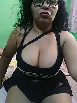 Amarantha25 – Naživo XXX chat