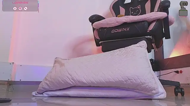 XXX chat uživo modela _Linoshka_1