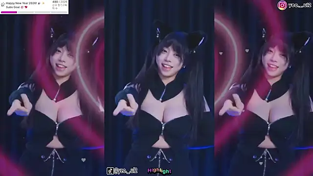 EmmaCoxx live XXX chat