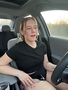 XXX chat uživo modela AllesandraLove