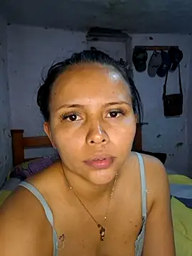 Daniela_Cruz_ Chat XXX in diretta